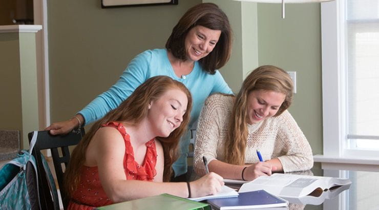 College financial aid sibling factor