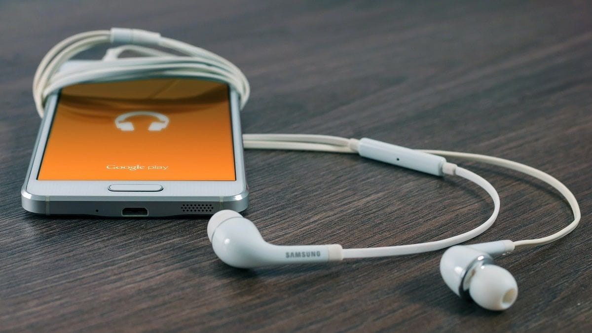 podcast on cell phone